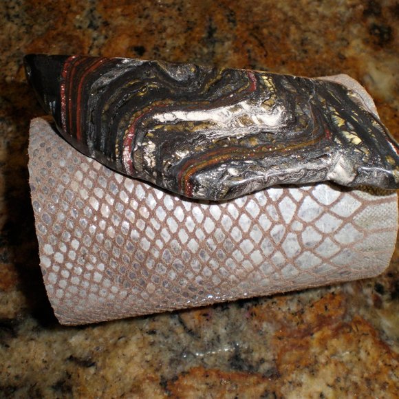 WIDE LEATHER CUFF Bracelet Gorgeous HUGE Agate WOW - Picture 5 of 6